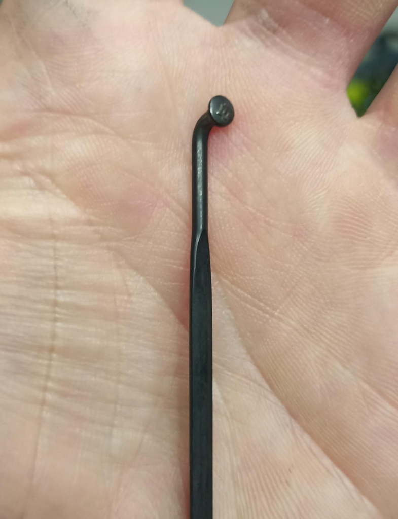 Radio aero DT J-bend negro 289